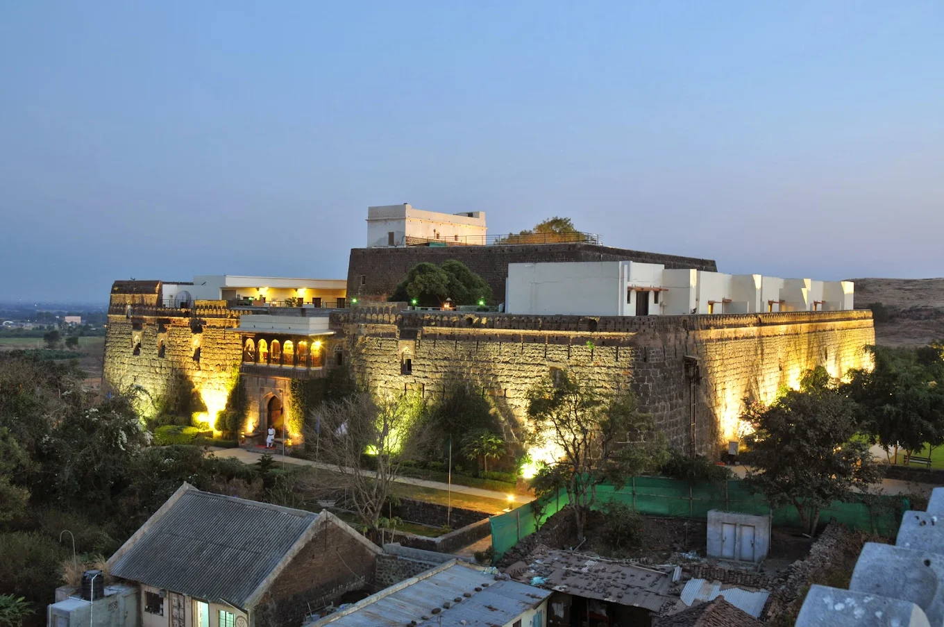 Fort Jadhavgadh Hotel
