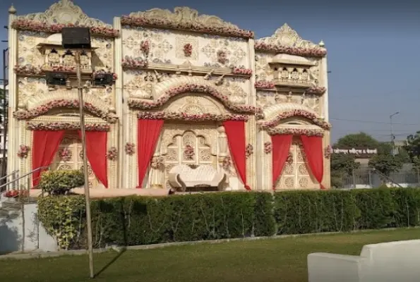 White Mushroom Hotels