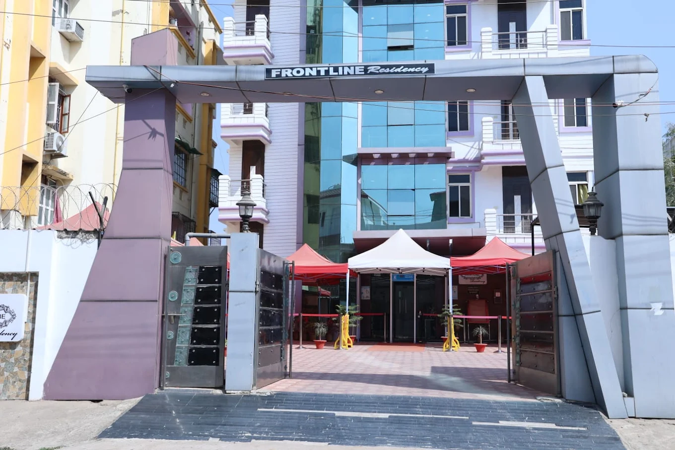 Hotel Frontline Residency