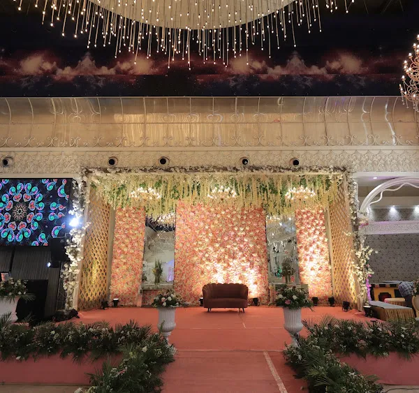 L Elegant Royal Banquet