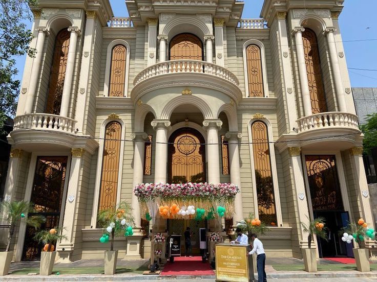 The Gracious Banquets