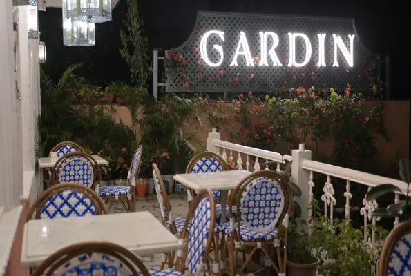 Gardin Cafe By Digging