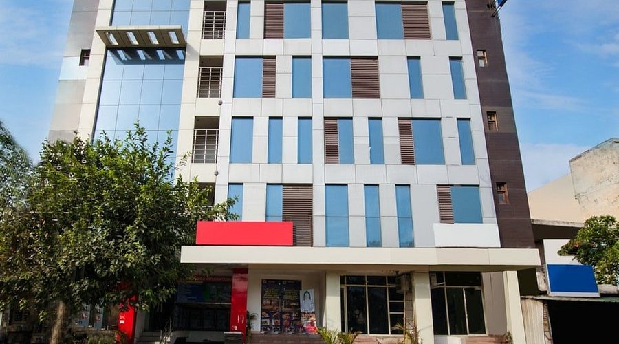 Hotel Noida International