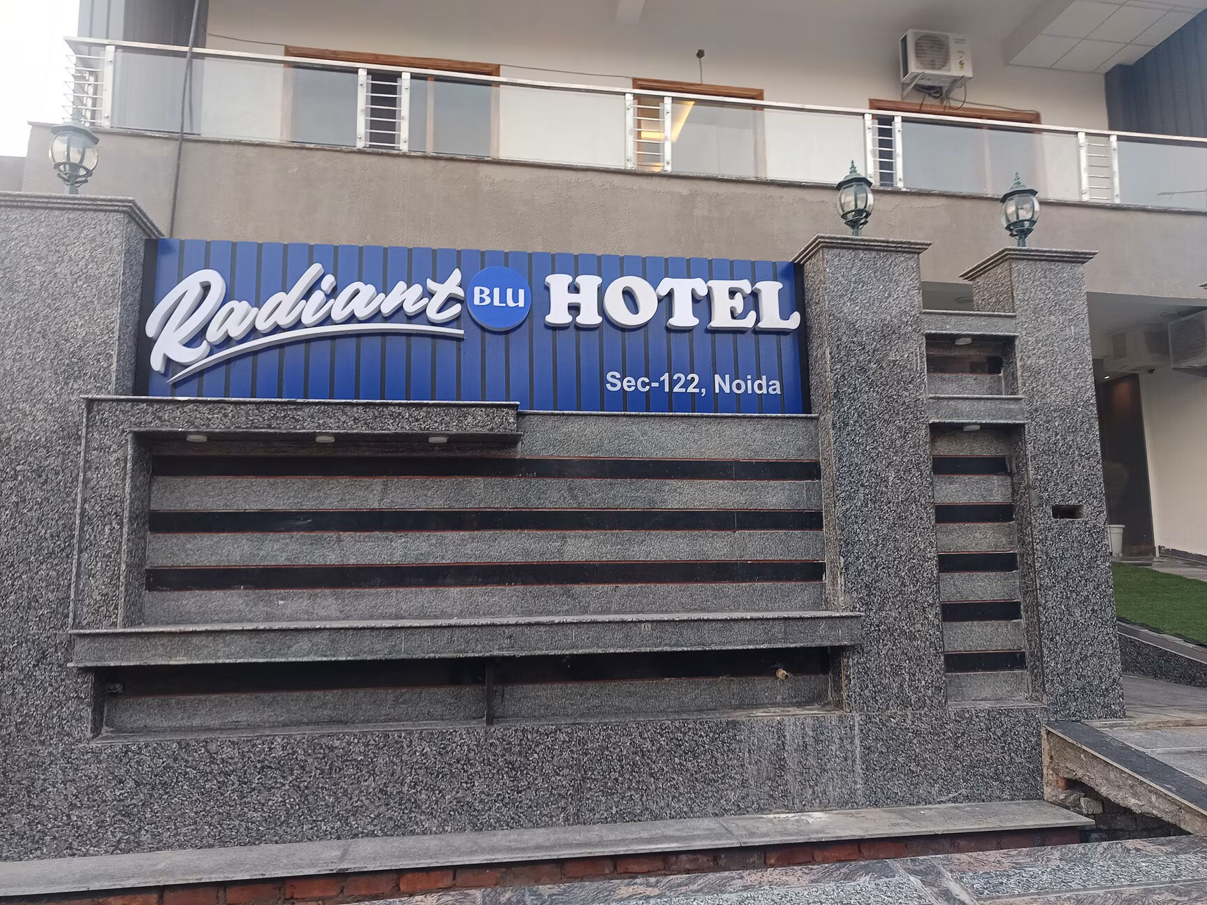 Radiant Blu Hotel and Banquet