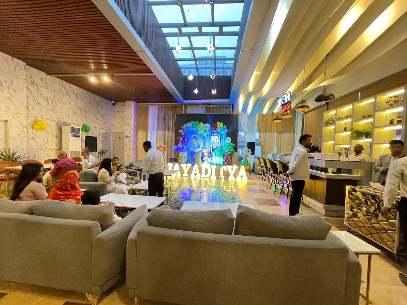 Tivash Rooftop And Banquet