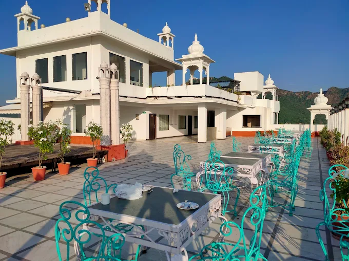 Regenta Central Mewargarh