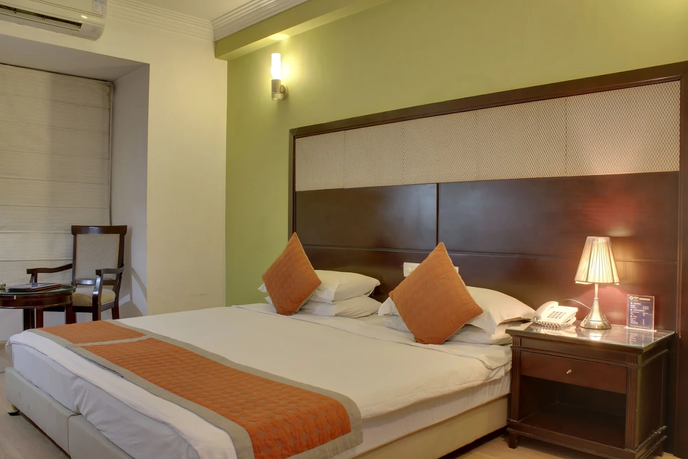 Emblem Hotel New Delhi