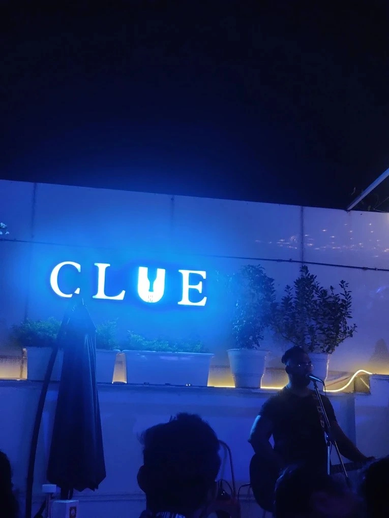 Clue Lounge and Bar