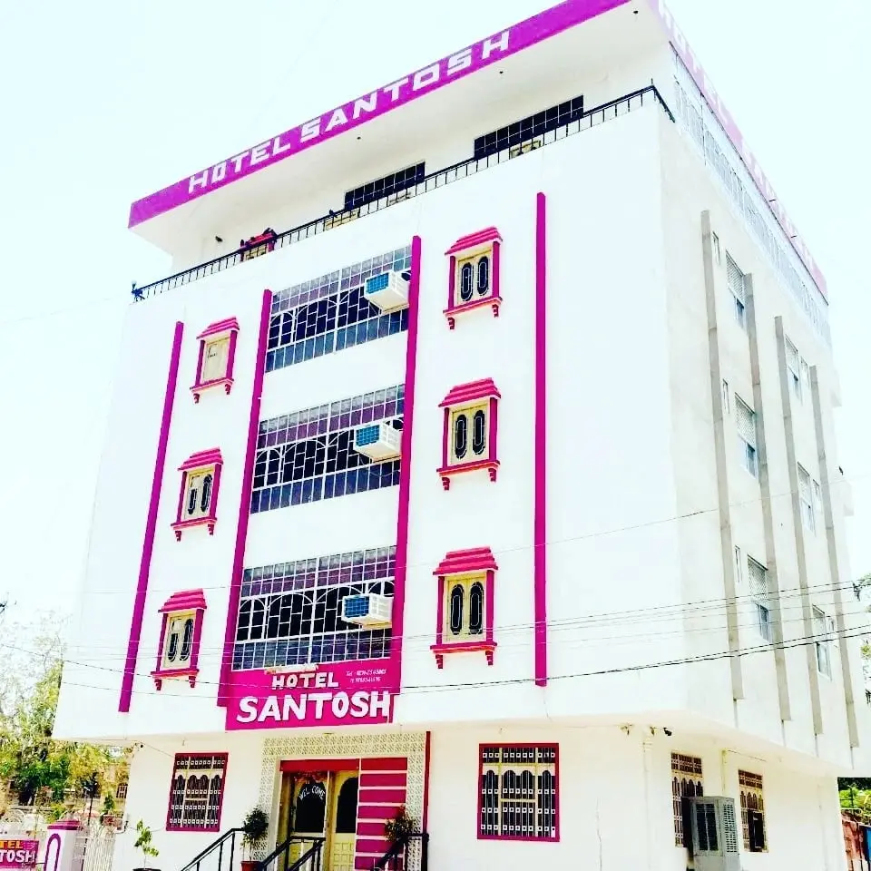 Hotel Santosh