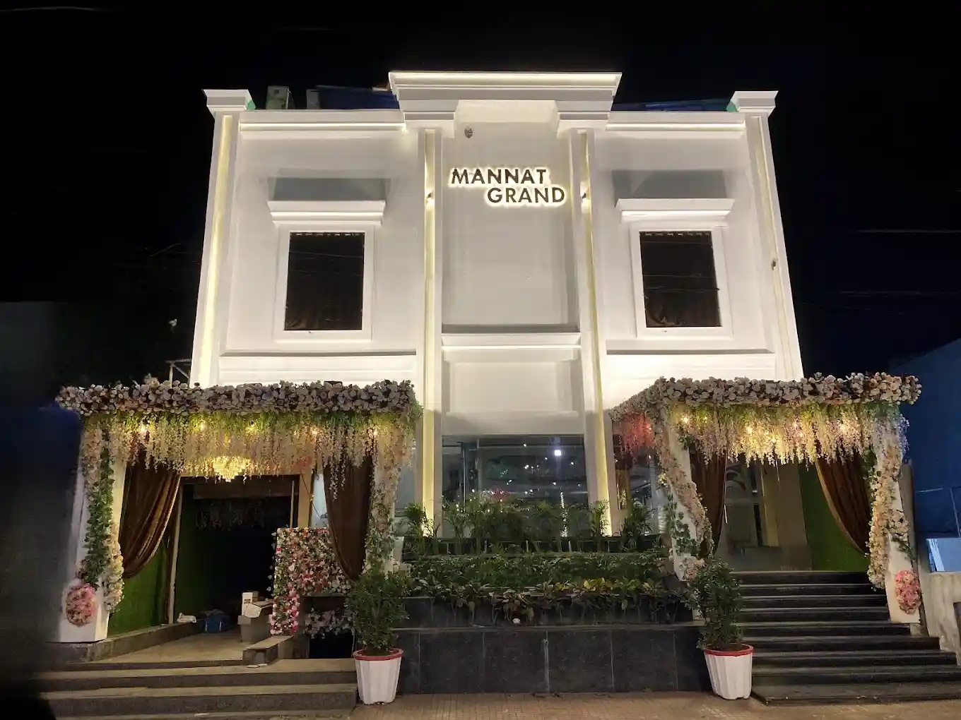 Mannat Grand