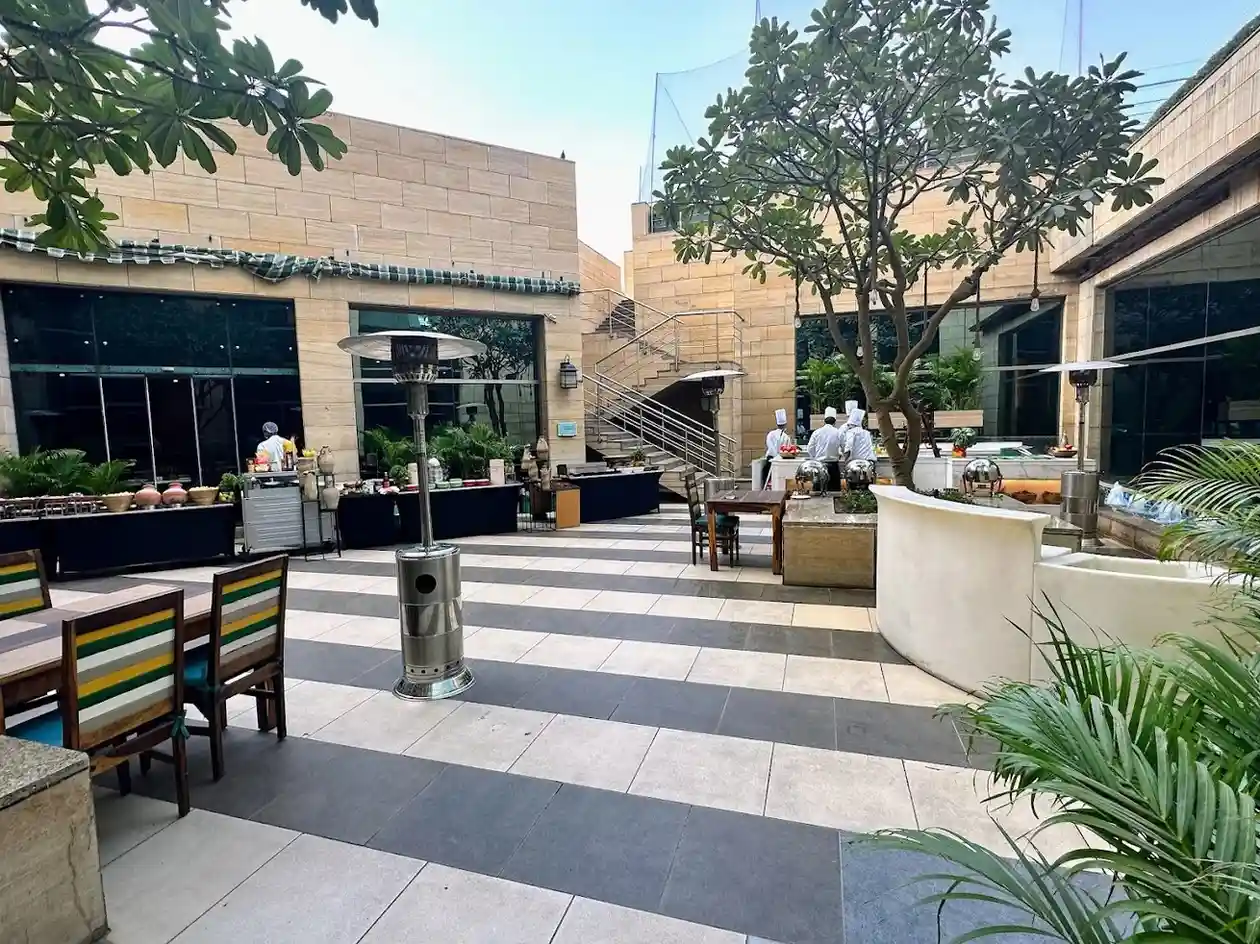 Courtyard by Marriott Gurugram Downtown